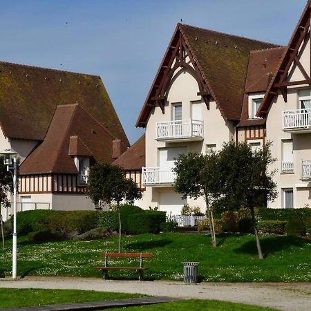 Appartement Pres Du Port Centre Et Plage - Vue Mer Courseulles-sur-Mer Ngoại thất bức ảnh