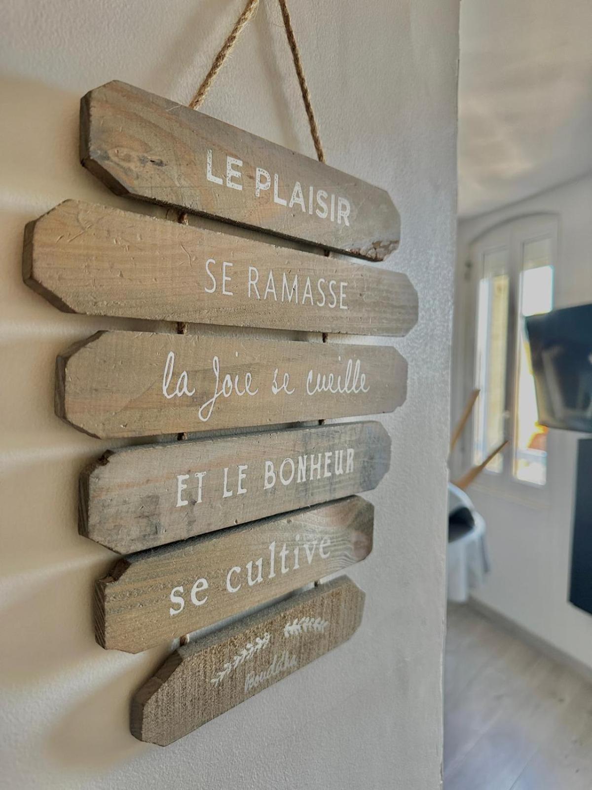 Appartement Pres Du Port Centre Et Plage - Vue Mer Courseulles-sur-Mer Ngoại thất bức ảnh